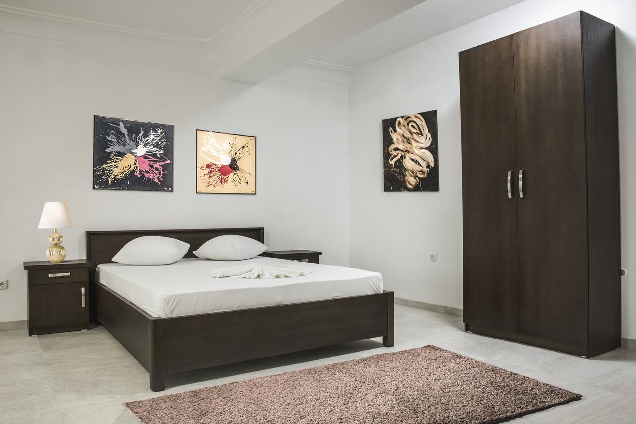 King Hotel Печ Екстер'єр фото