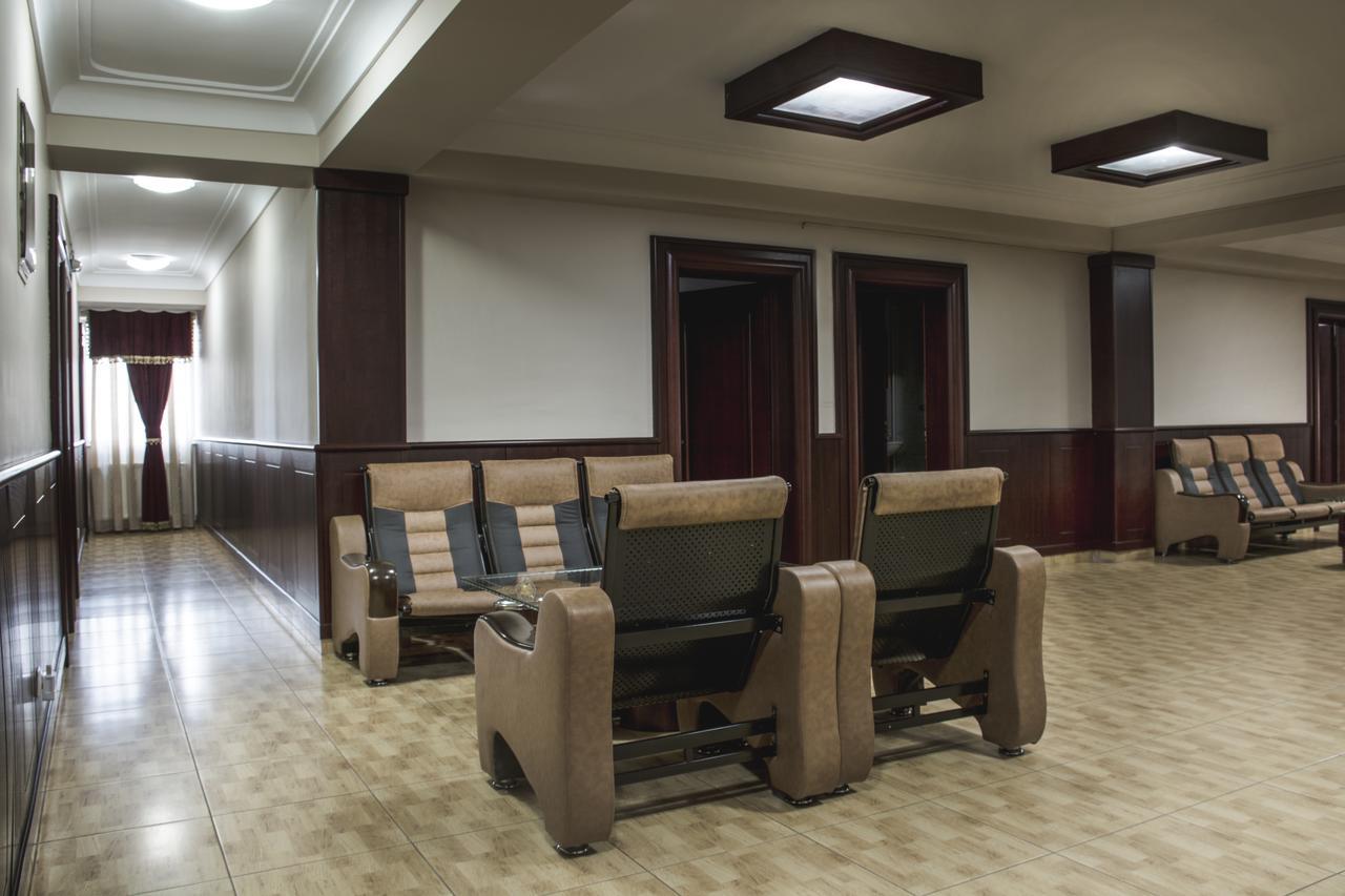 King Hotel Печ Екстер'єр фото