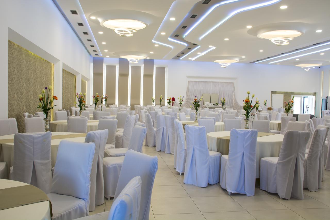 King Hotel Печ Екстер'єр фото